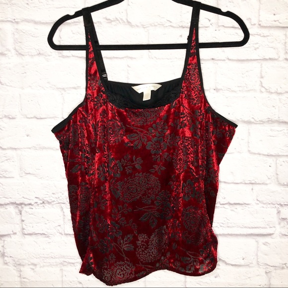Avenue Body Red & Black Velvet Floral Tank Top - Picture 1 of 4